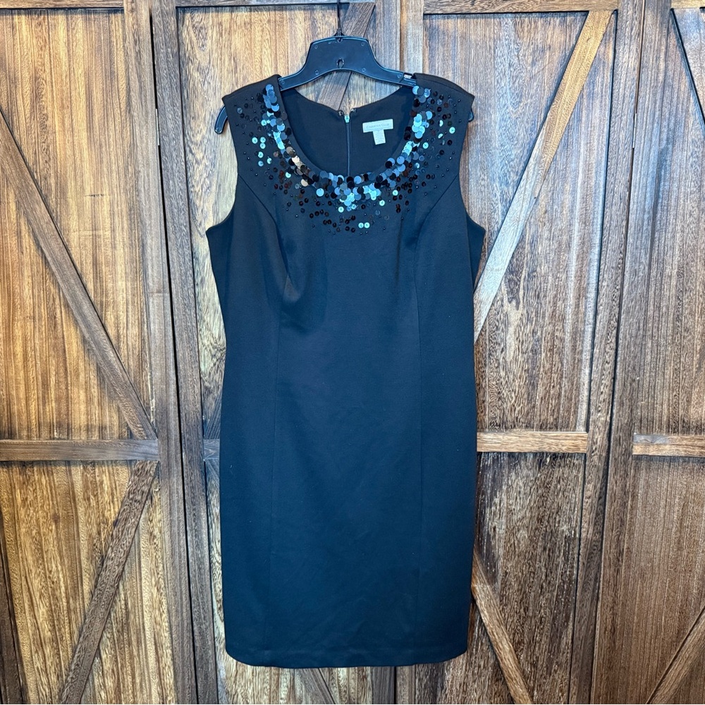 Chic & Classic Black Sleeveless Dress with Sequin Accents - Size 16